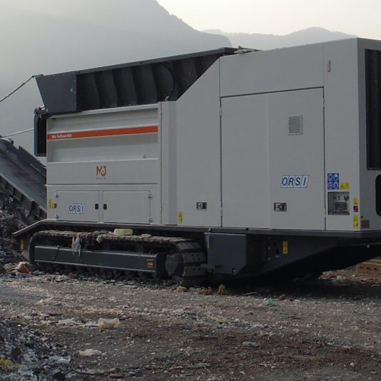 M&J M4000 Mobile Shredder